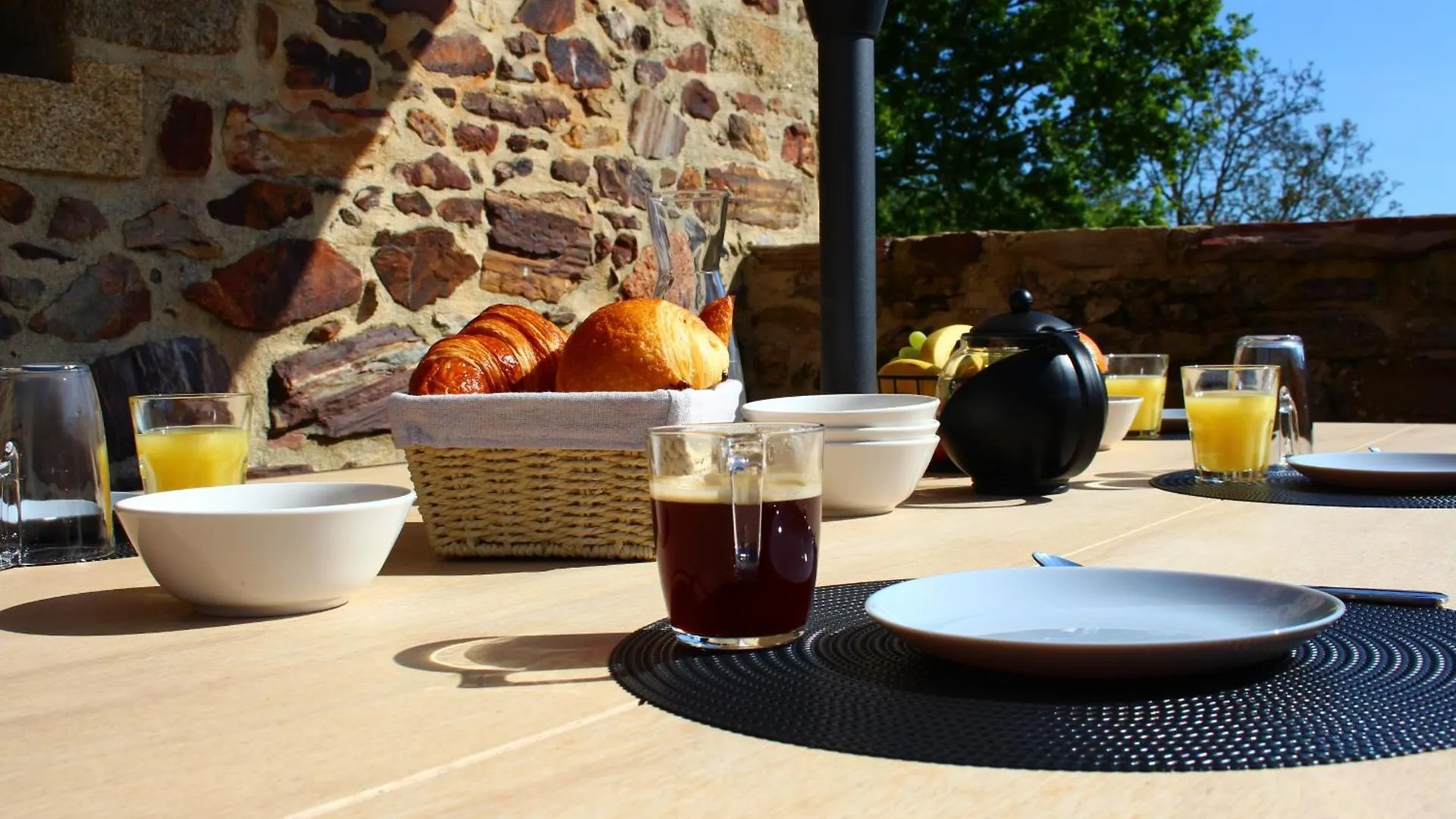 La Chaumiere - Nature Et Spa Prive Béganne 0*,  Fransa